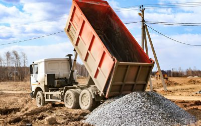 6 Jenis Alat Berat Pengangkut Material Paling Populer