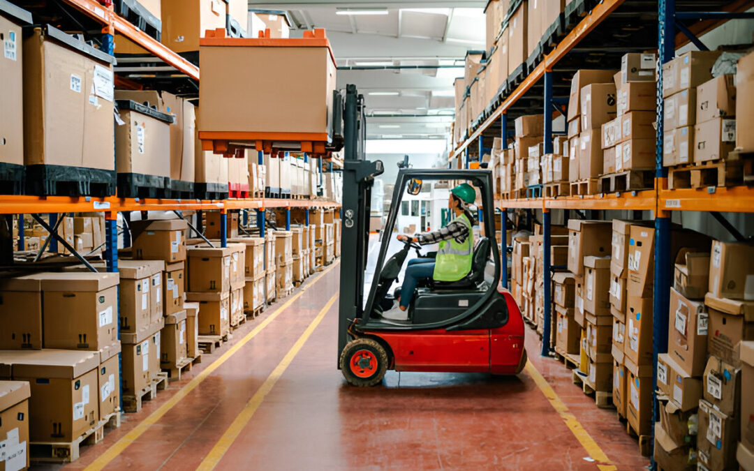 Peran Forklift dalam Meningkatkan Efisiensi Gudang